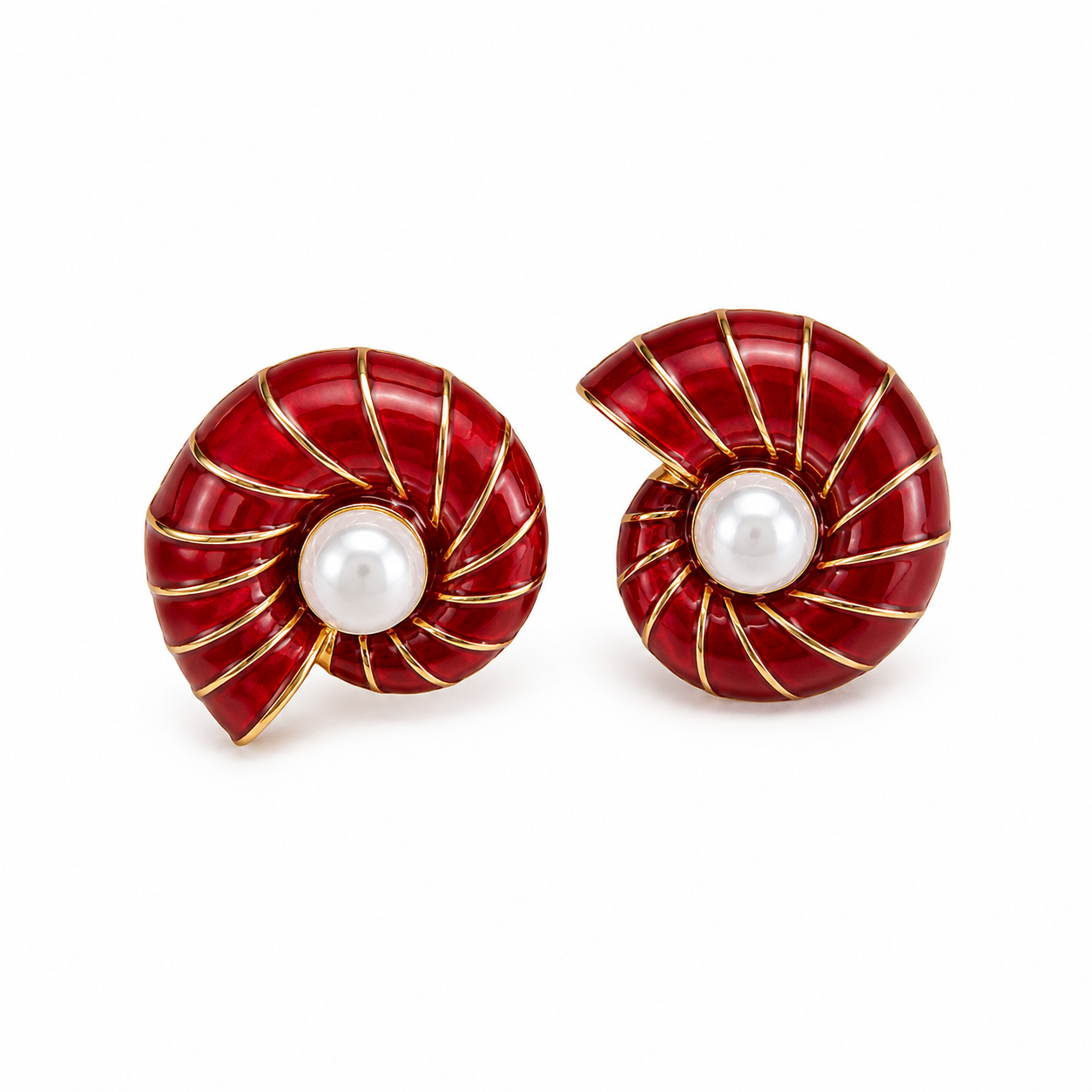 Nautilus Pearl Earring