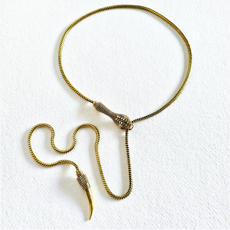 The Medusa Lariat