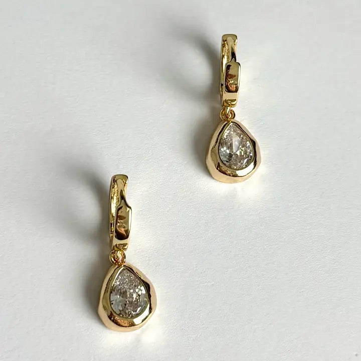 Money Moves Drop Earring