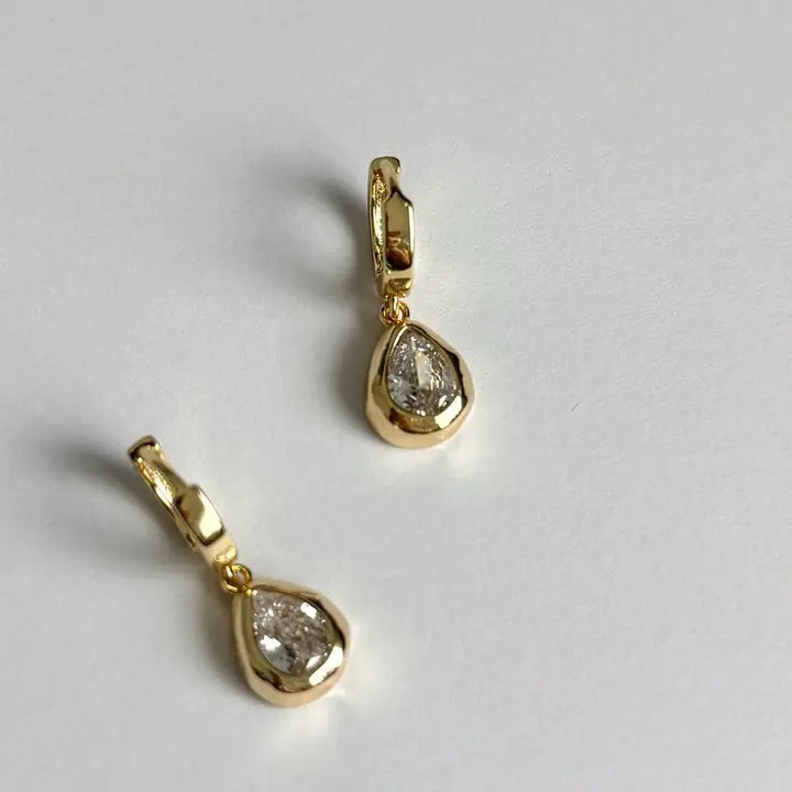 Money Moves Drop Earring